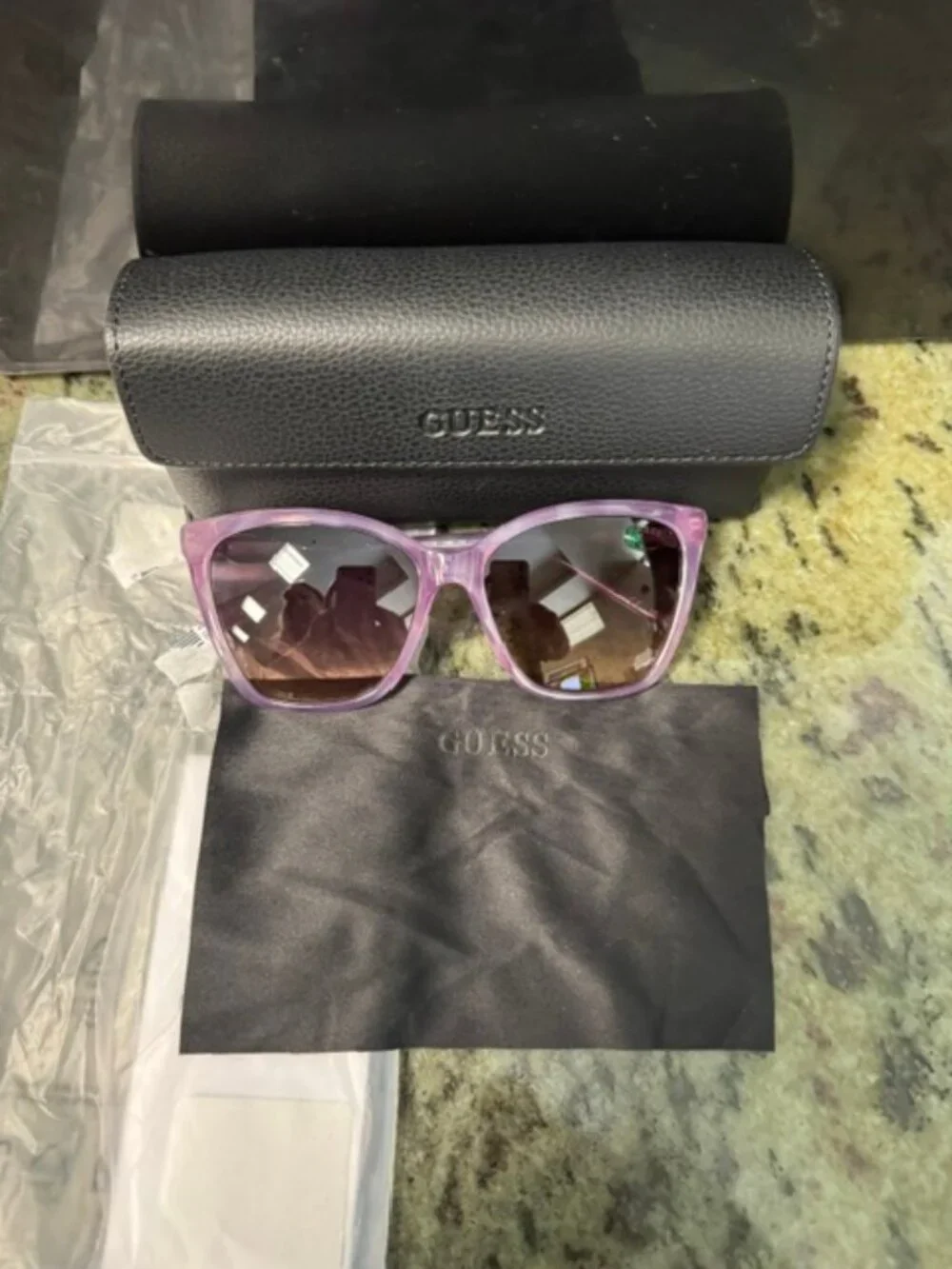 Guess gu00191 sunglasses